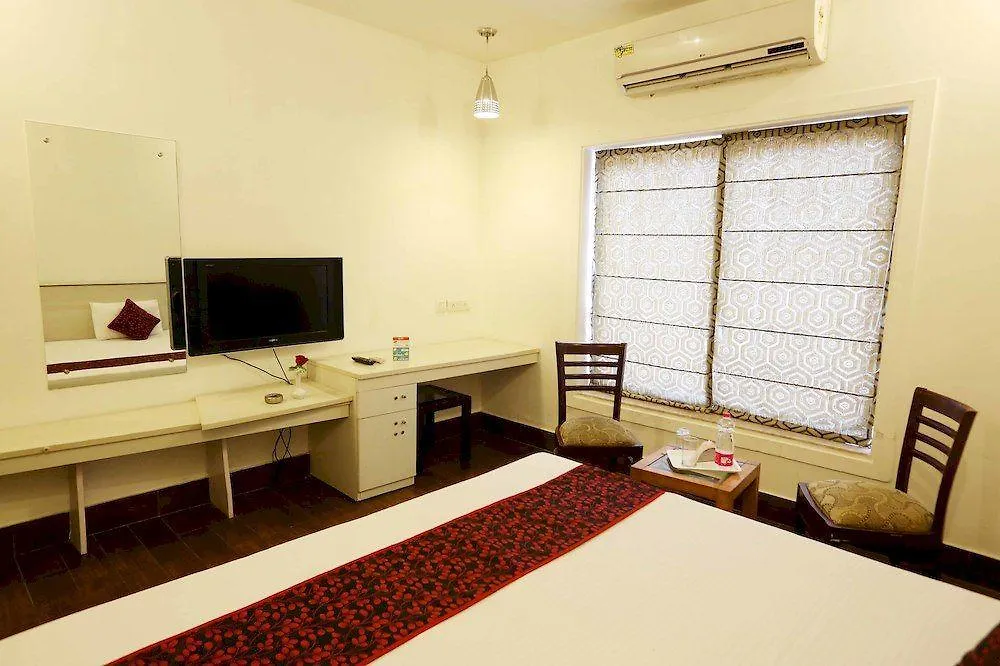 Oyo Rooms Cyber Park II Gurgaon
