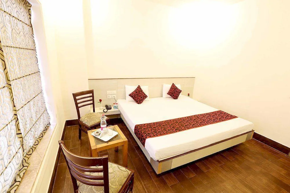 Hotel Oyo Rooms Cyber Park II Gurgaon